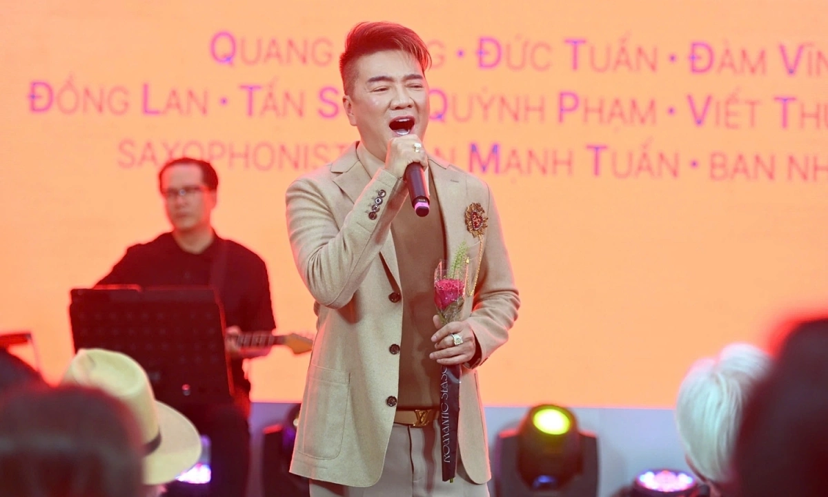 Nghệ sĩ tưởng nhớ 25 năm nhạc sĩ Trịnh Công Sơn qua đời