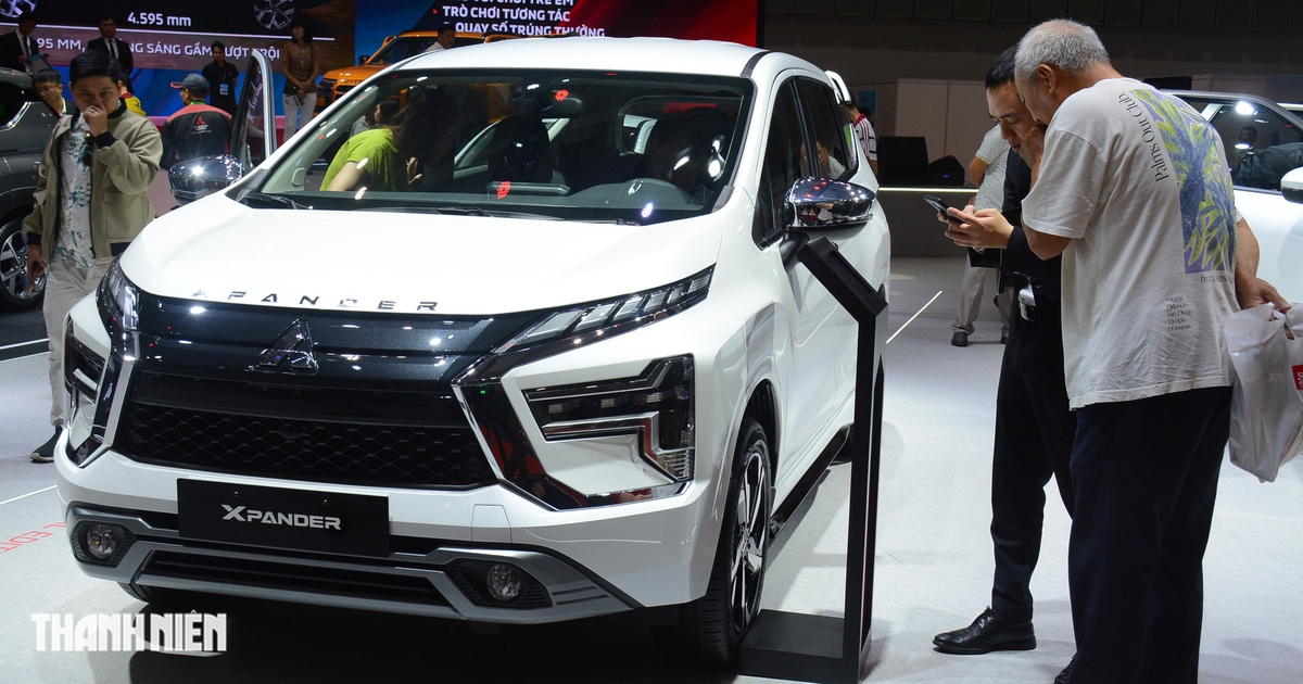 Ô tô MPV phổ thông 7 chỗ tại Việt Nam đua hạ giá, giảm cả trăm triệu