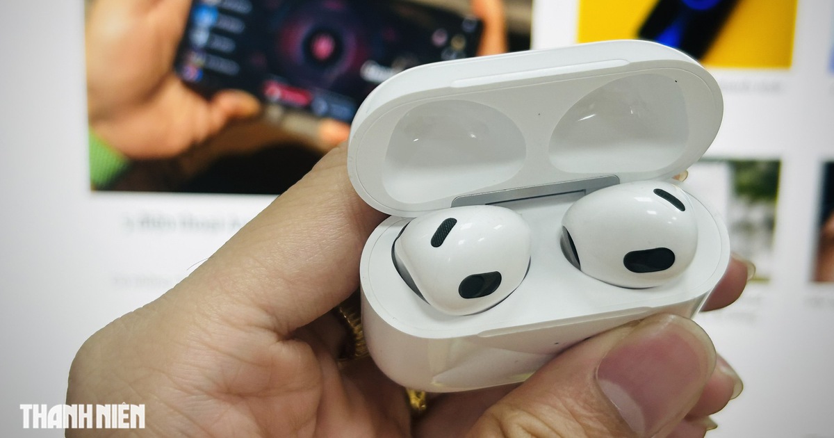 Công dụng ít người biết của ô lưới đen trên tai nghe AirPods
