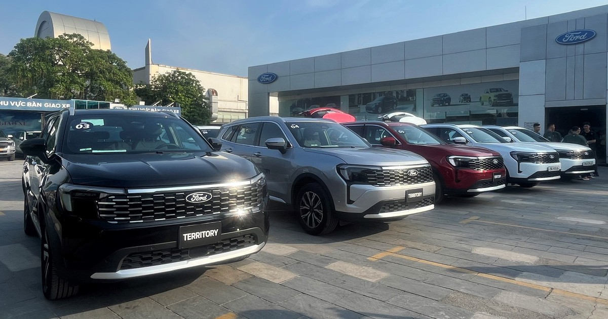 Ford Territory giảm giá còn 739 triệu, cuộc đua ở phân khúc crossover cỡ trung càng ‘nóng’