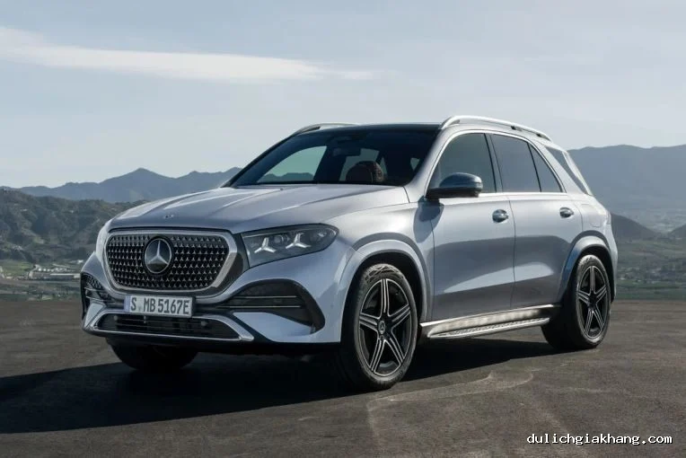 Mercedes-Benz GLE 2026 ra mắt: Phủ kín công nghệ khoang lái, hệ thống treo có thể dự đoán các gờ giảm tốc Mercedes-Benz GLE 2026 ra mắt: Phủ kín công nghệ khoang lái, hệ thống treo có thể dự đoán các gờ giảm tốc