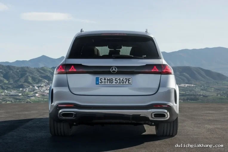 Mercedes-Benz GLE 2026 ra mắt: Phủ kín công nghệ khoang lái, hệ thống treo có thể dự đoán các gờ giảm tốc Mercedes-Benz GLE 2026 ra mắt: Phủ kín công nghệ khoang lái, hệ thống treo có thể dự đoán các gờ giảm tốc