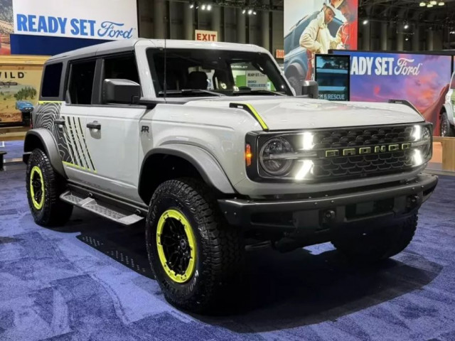 Ford Bronco RTR 2027 ra mắt với nội thất phối màu độc bản và hệ thống treo off-road cải tiến