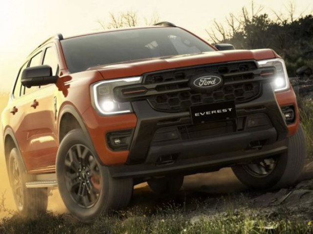 Ford Everest Wildtrak 2026 ra mắt với số lượng giới hạn, chỉ có duy nhất động cơ V6