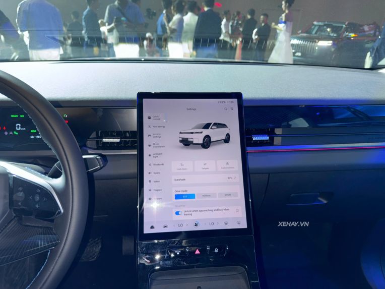 Cận cảnh Jaecoo J5 EV: SUV cỡ B chuẩn bị lắp ráp tại Việt Nam, tầm vận hành 461 km/sạc