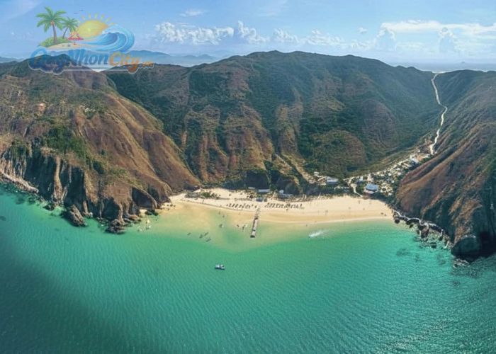 Khám Phá Bãi Biển Kỳ Co – Thiên Đường Du Lịch Biển Đẹp Nổi Tiếng Quy Nhơn