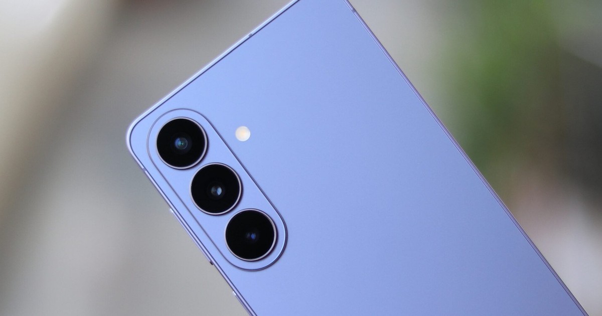 Galaxy S27 Ultra khai tử cụm 4 camera, hồi sinh 'vũ khí' huyền thoại?