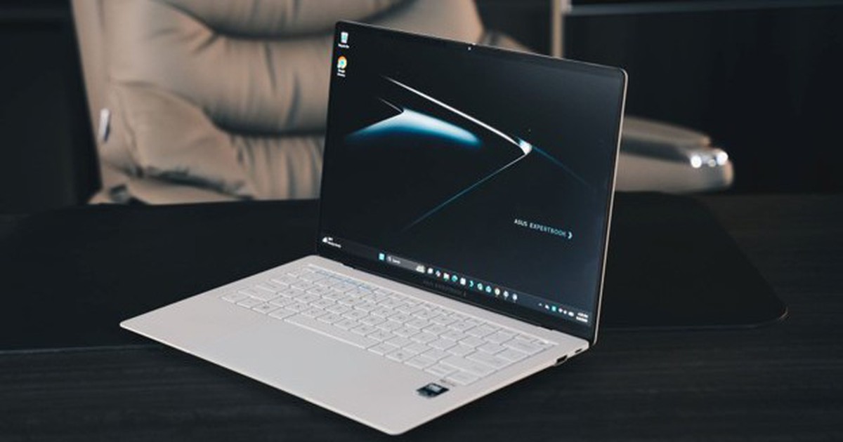 Điện thoại 'Ultra' đã quá quen thuộc, vậy laptop 'Ultra' sẽ như thế nào?