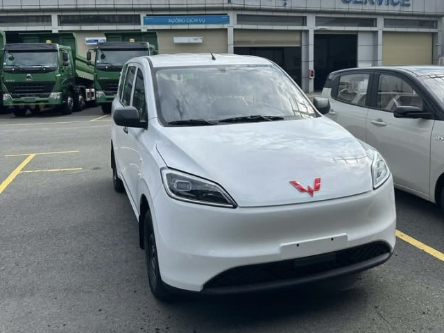 Wuling Grango mở bán, giá 499 triệu: MPV điện 7 chỗ sạc nhanh DC 50 kW, chạy 300km/ lần sạc đầy