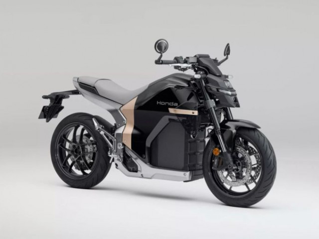 Honda chính thức mở bán mô tô điện đầu tiên, giá quy đổi khoảng 443,9 triệu VNĐ