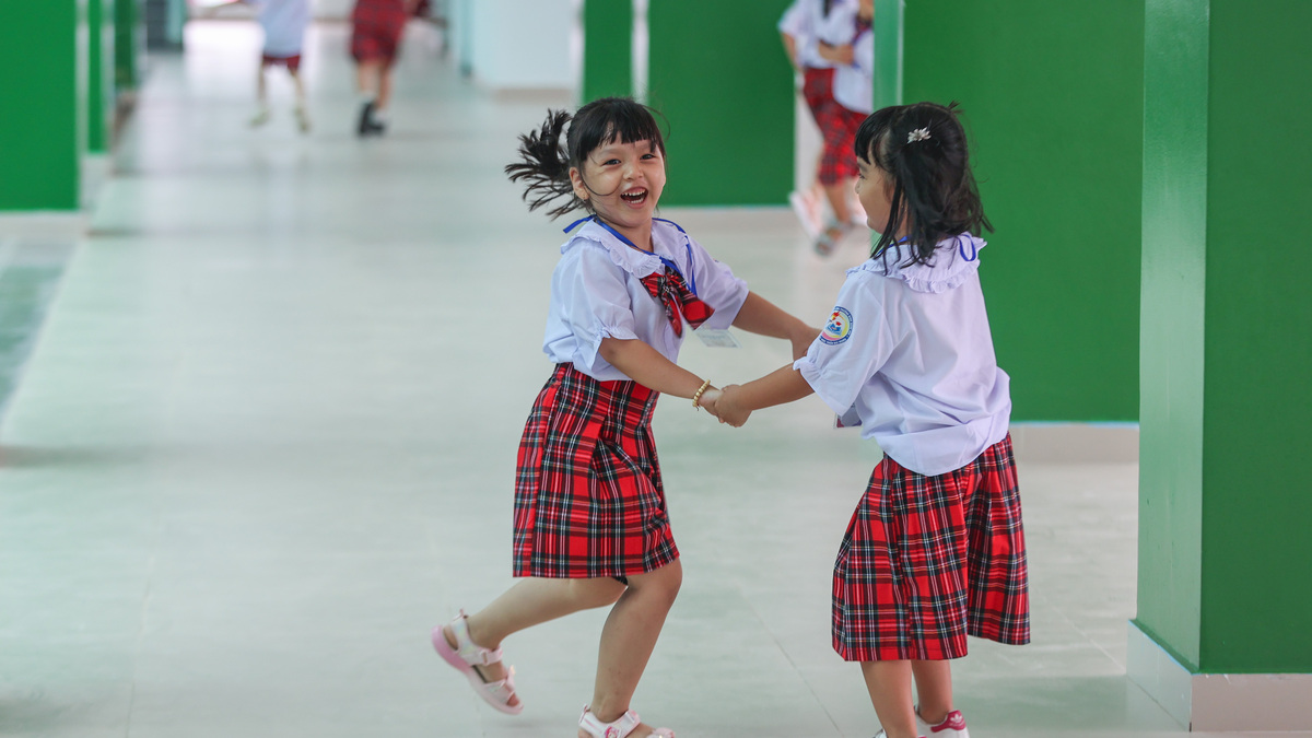 Ngôi trường trên nền nghĩa trang Bình Hưng Hòa đón học sinh