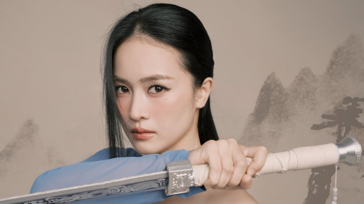 Sắc vóc mỹ nhân đóng chính 'Hộ linh tráng sĩ'