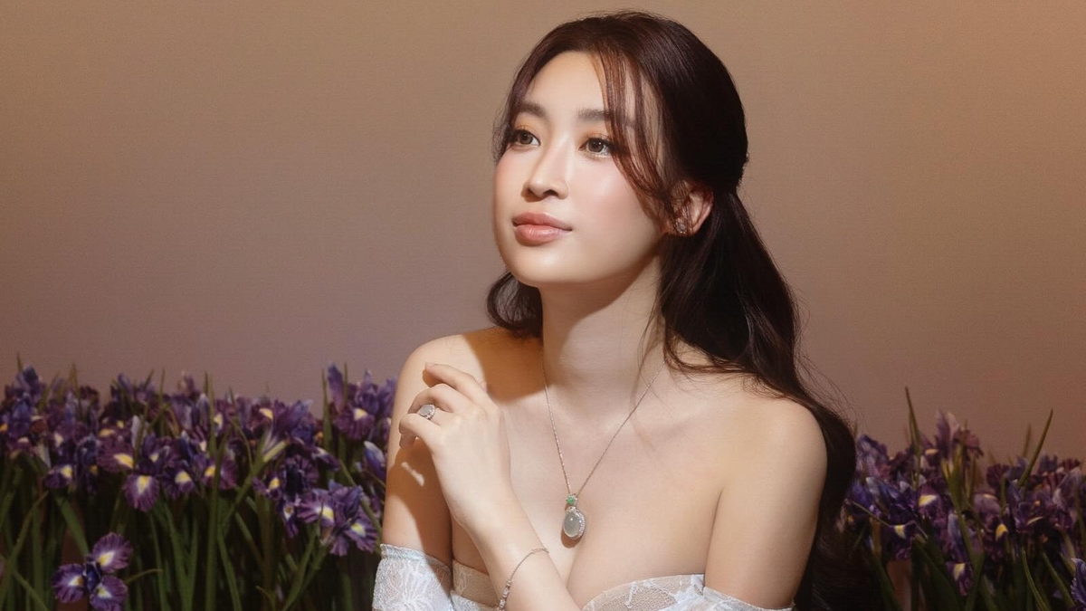 Sắc vóc 'mẹ hai con' Đỗ Mỹ Linh khi trở lại showbiz