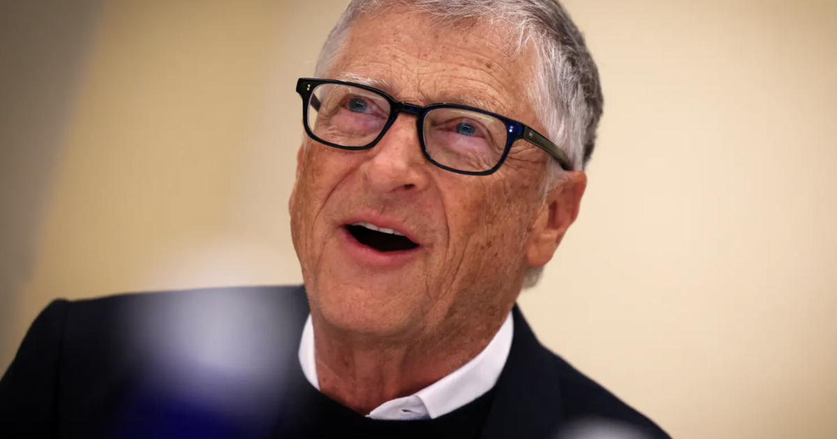 Tỉ phú Bill Gates: AI như 'cuộc đổ bộ của người ngoài hành tinh'