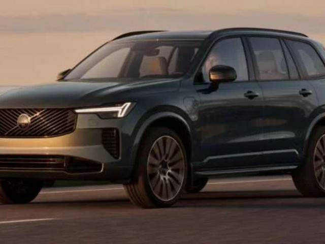 Volvo XC90 có bản nâng cấp mới: Cải tiến dung lượng pin, chạy 162 km không cần xăng