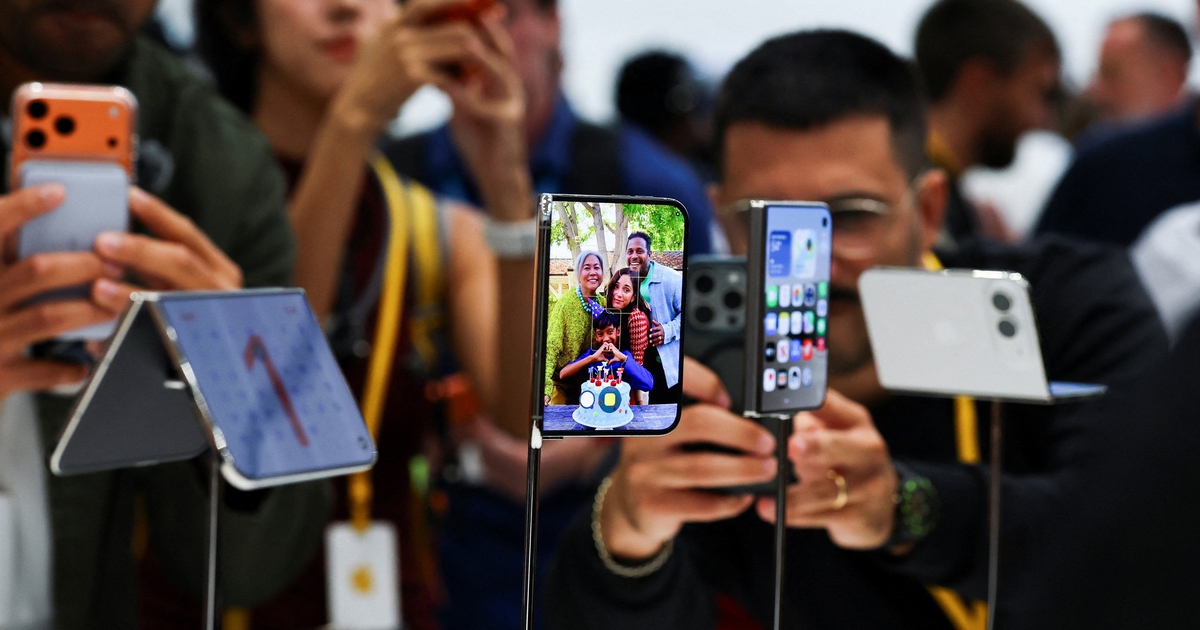 Những smartphone màn hình gập đáng chú ý nhất hiện nay