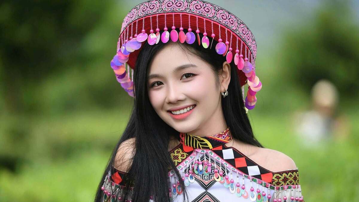 Cô gái 23 tuổi được yêu thích tại Hoa hậu Việt Nam